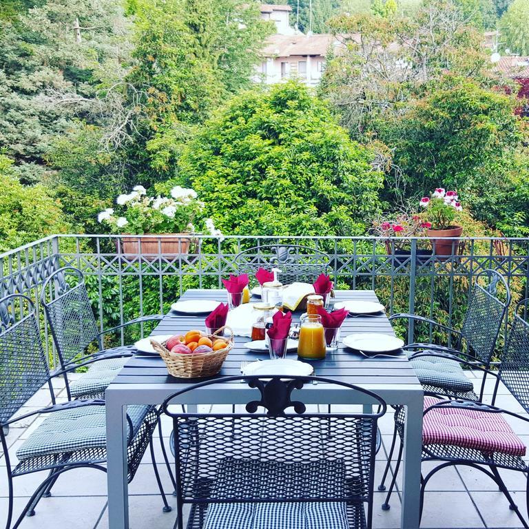 B&B Villa Tavallini Pollone Kültér fotó